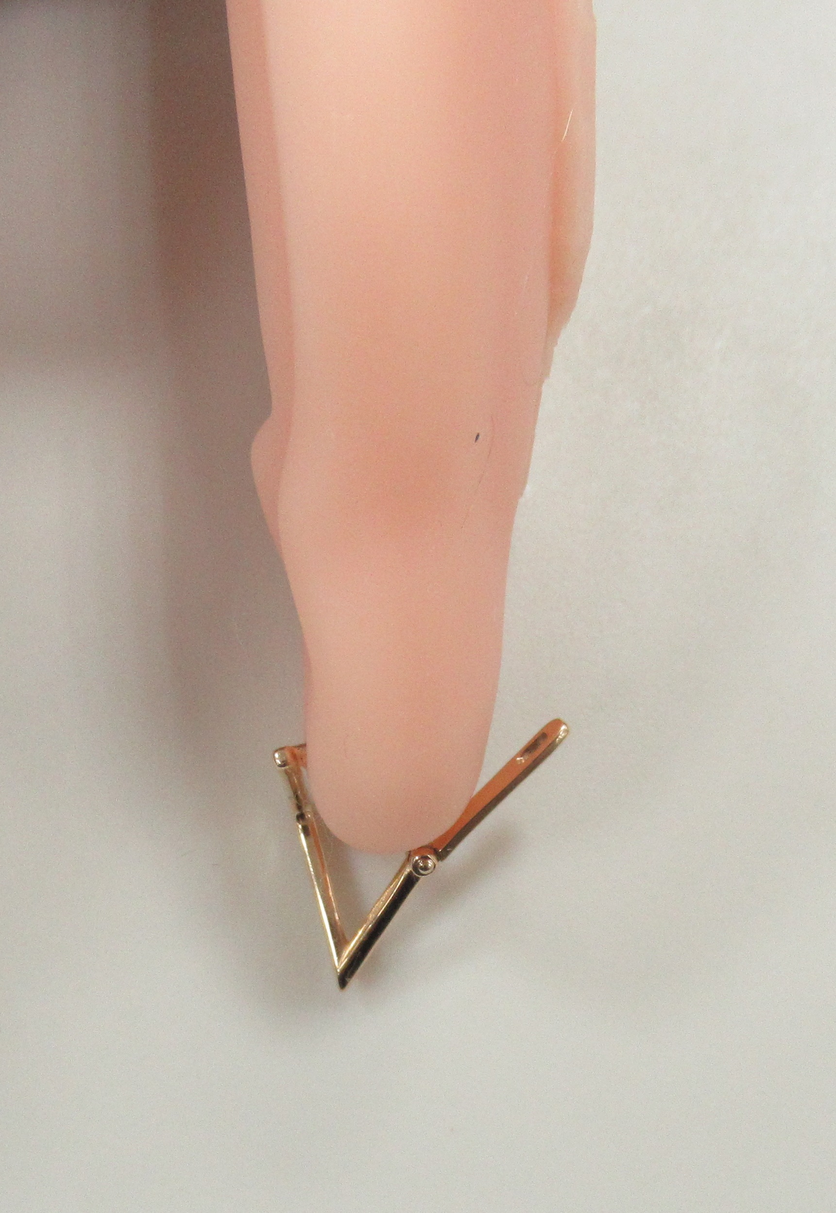 Серьги из золота